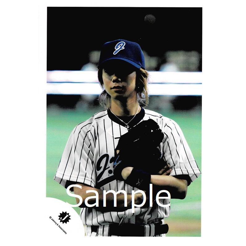 北山宏光 Kis My Ft2 キスマイ 公式生写真 衣装白 青ユニフォーム 帽子 グローブ Z 29 アレイズブック ヤフーshop 通販 Yahoo ショッピング