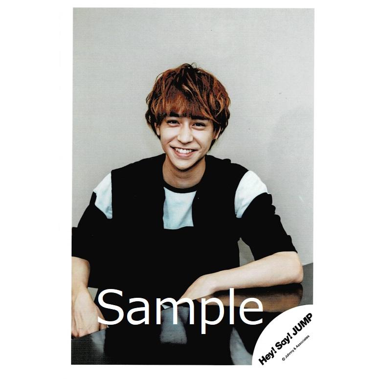 八乙女光 Hey Say Jump 公式生写真 Are You There 衣装黒 白 歯見せ カメラ目線 背景グレー Z 8717 アレイズブック ヤフーshop 通販 Yahoo ショッピング