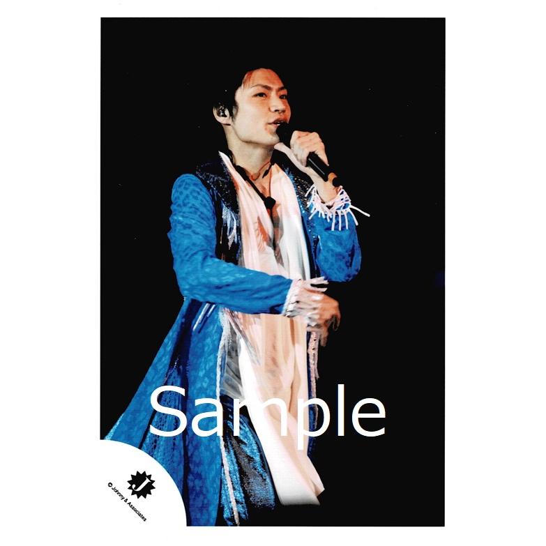 横尾渉 Kis My Ft2 キスマイ 公式生写真 Jロゴ ライブ 衣装白 水色 マイク持ち Z 9025 アレイズブック ヤフーshop 通販 Yahoo ショッピング