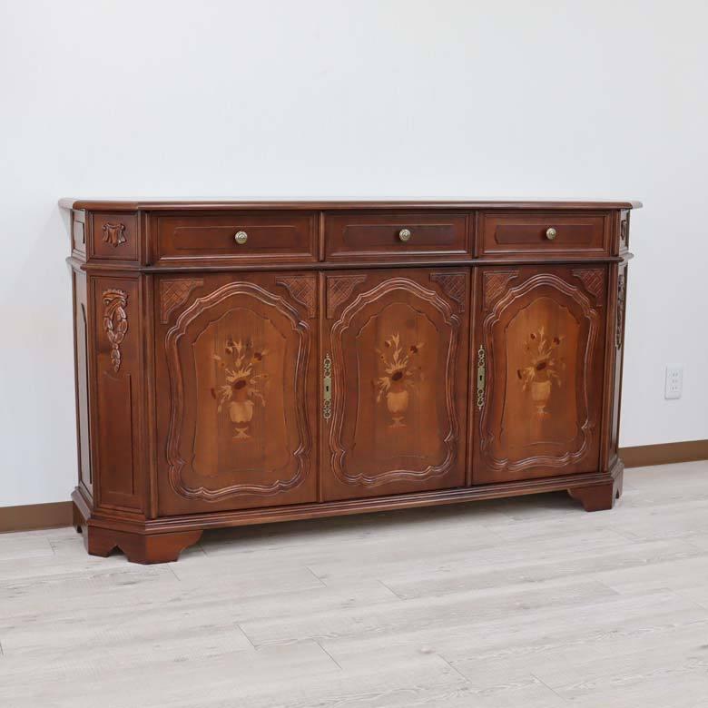 いいスタイル アンティーク調ヨーロピアン家具 イタリア家具ならおまかせ サイドボード Ital334 3ドアサイドボード 送料無料 イタリア おしゃれ ヨーロピアン ローボード キャビネット 完成品 象嵌細工 アンティーク リビングボード テレビ台 キャビネット Lncci La