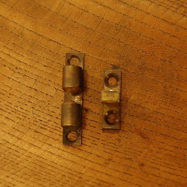 ブラス錠前353 真鍮ボールキャッチ扉金具 家具部品 DIY インドネシア直輸入 インテリアパーツ 古色仕上げ 日曜大工 |  | 01