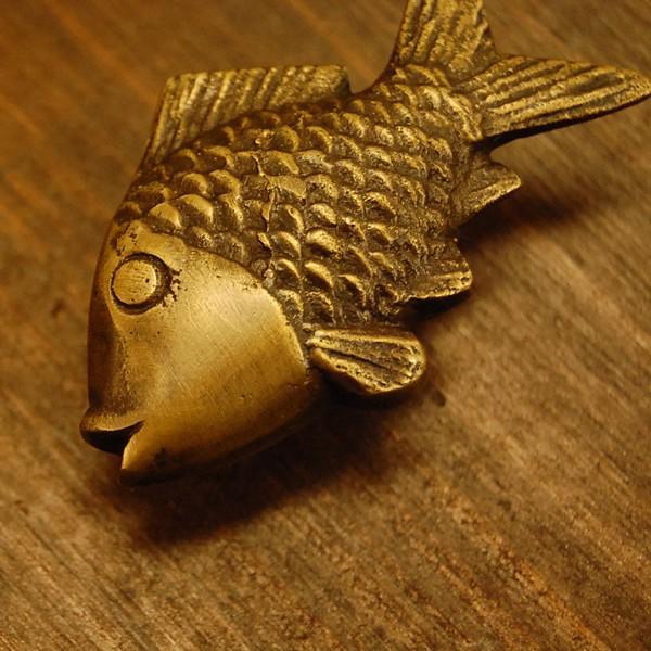 無垢材 と 真鍮 取手 の古い 文筆卓 かん取っ手 真鍮アンティークゴールド A006