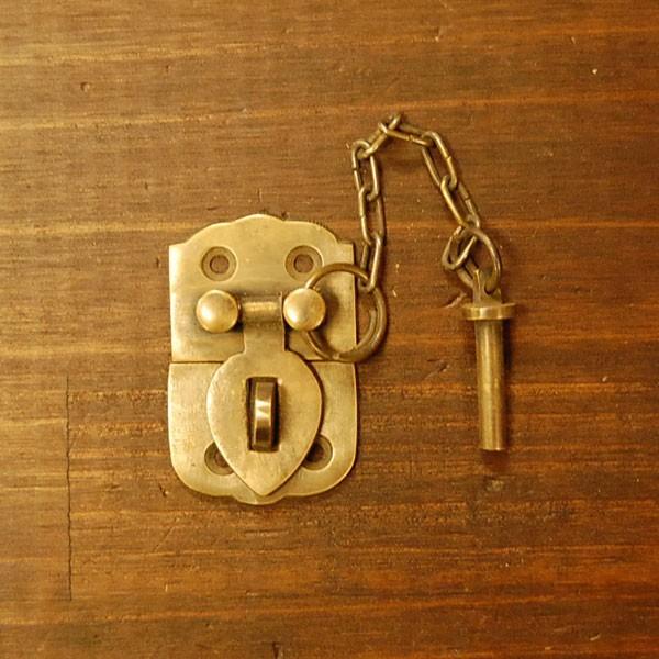 ブラス錠前545 真鍮金具 家具部品 鍵部品　アンティーク仕上げ DIY 日曜大工 引き出し部品 インドネシア直輸入 インテリアパーツ 古色仕上げ |  | 01