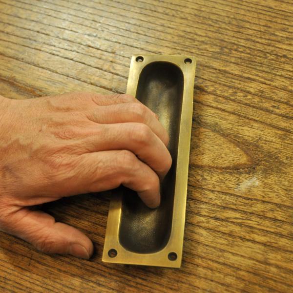 取っ手 真鍮把手 ブラス 引き戸用 掘り込み 特大 インテリアパーツ