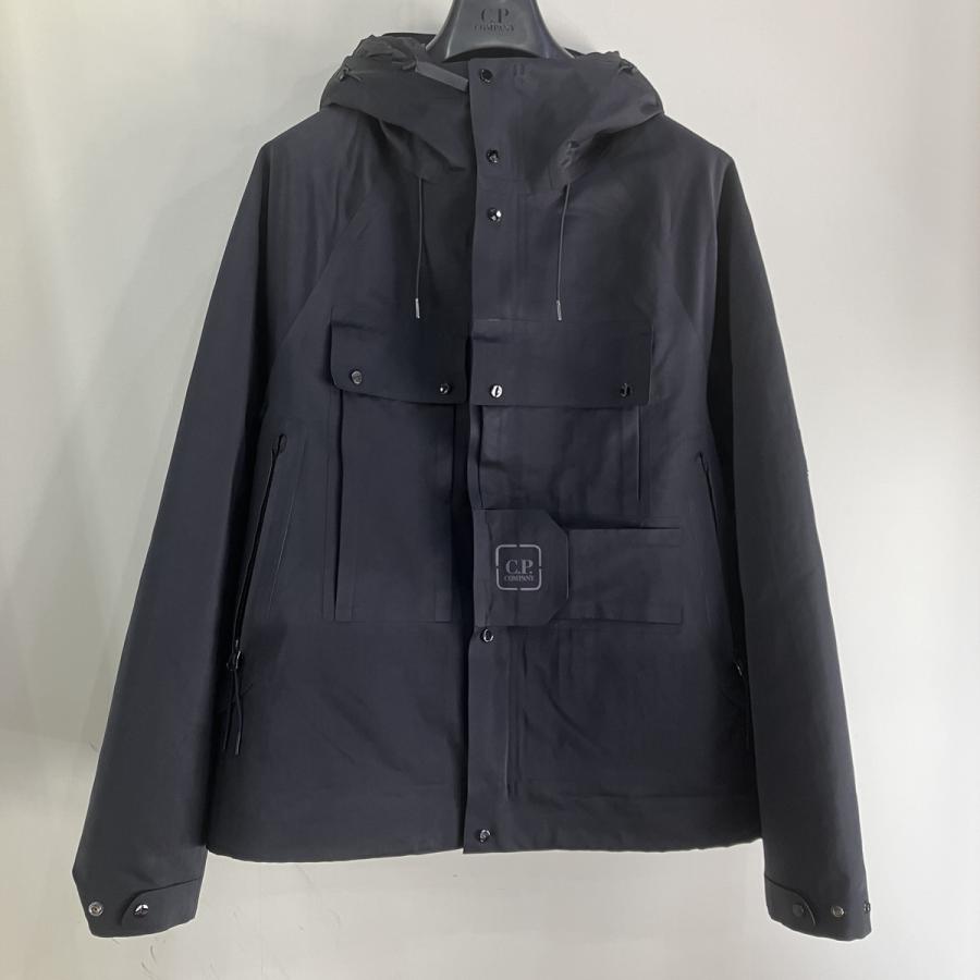CP COMPANY メトロポリスシリーズ黒 ダウンジャケット フード48