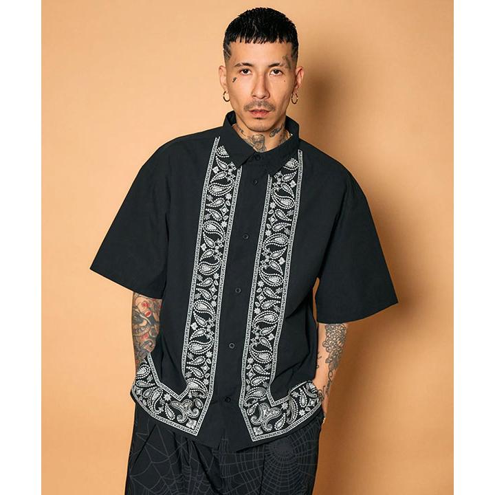 Subciety（サブサエティ） シャツ SUBCIETY Embroidery bandanna shirt