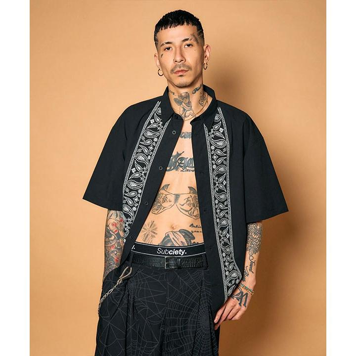 Subciety（サブサエティ） シャツ SUBCIETY Embroidery bandanna shirt