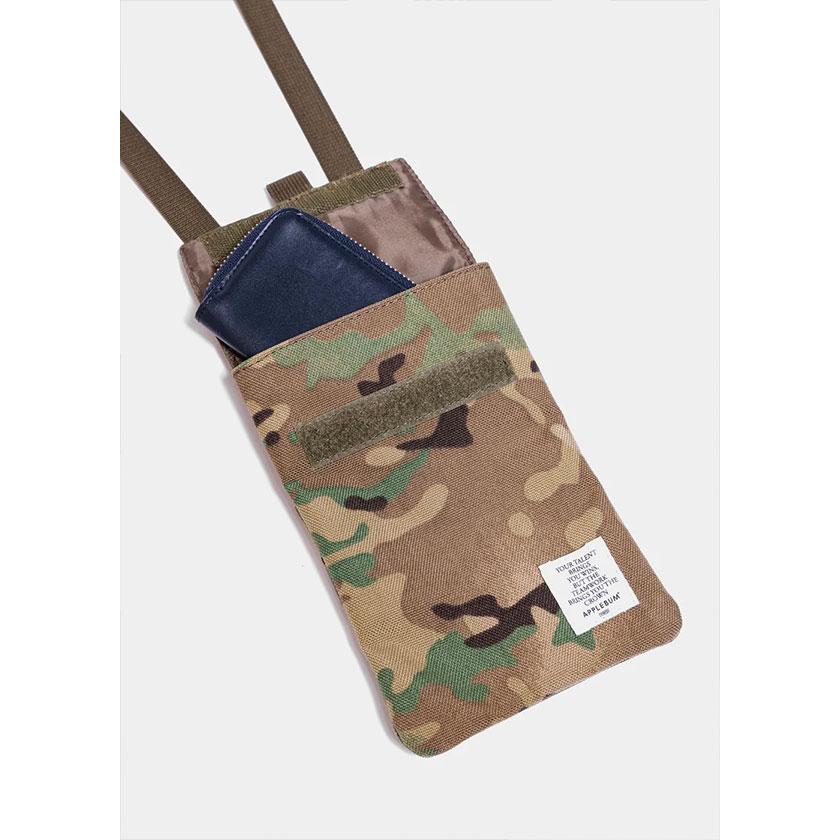 APPLEBUM カモフラージュ ショルダーバッグ APPLEBUM（アップルバム） ネックポーチ APPLEBUM Camo Neck Pouch