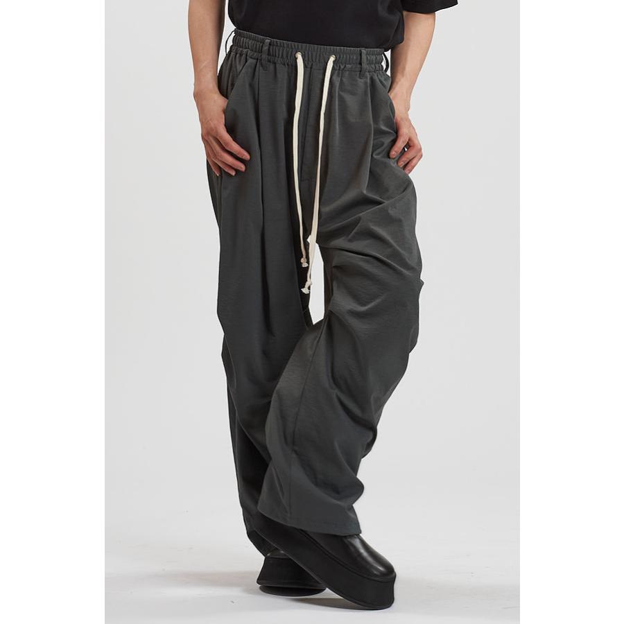 NO ID. ノーアイディー パンツ イージーバギーパラシュートトラウザー