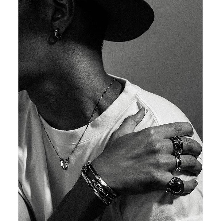 CRIMIE（クライミー） ブレスレット CRIMIE PYRAMID STUDS GUADALUPE