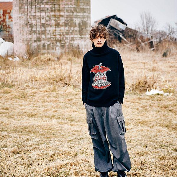 glamb（グラム） ニット glamb Eaten Apple Turtle Neck Knit 送料無料 