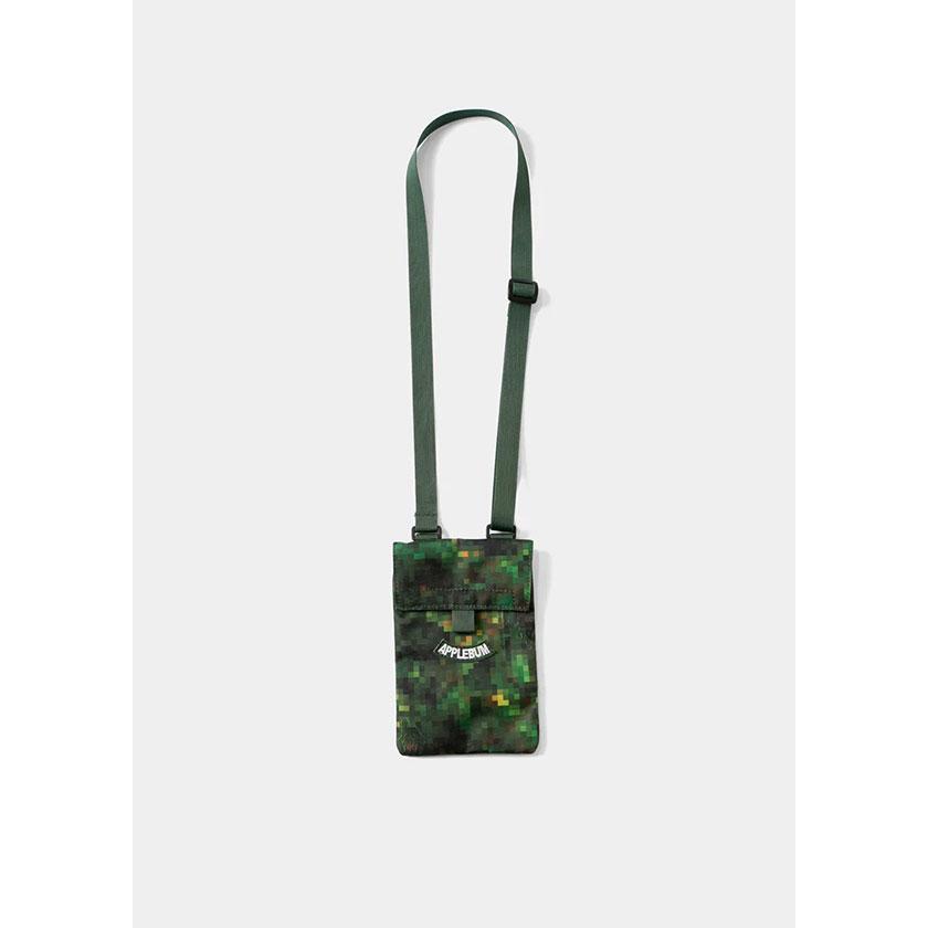 APPLEBUM（アップルバム） ネックポーチ “Pixel Camo” Neck Pouch