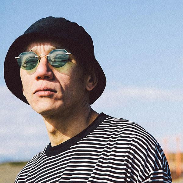 オウン サングラス OWN #10 GOLD TITANIUM/LIGHT GREEN メンズ セミ