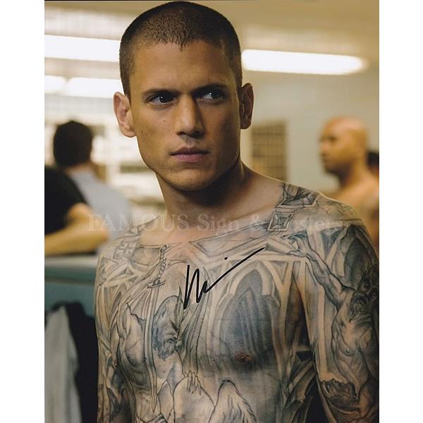 直筆サイン入り写真 プリズンブレイク Prison Break グッズ ウェントワースミラー Wentworth Miller 映画 ドラマ オートグラフ フレーム別 S 5442 フェーマス サイン ポスターズ 通販 Yahoo ショッピング