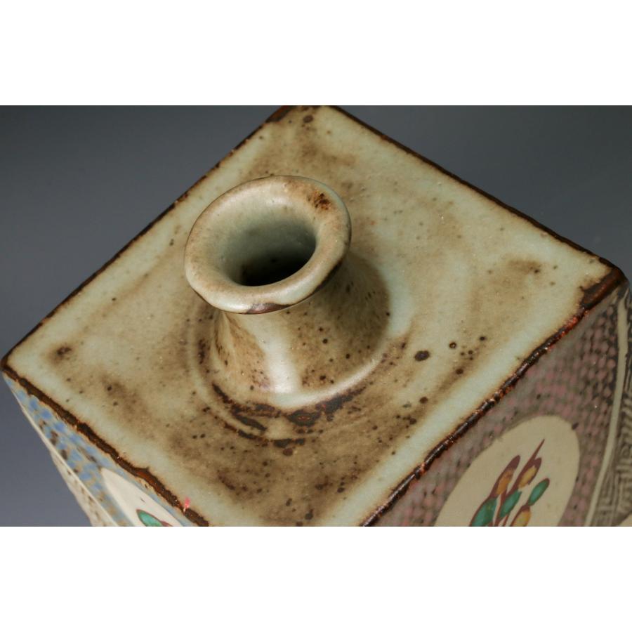 人間国宝 島岡達三 象嵌赤繪草花文方壷 没後10年作品展 展示作品 島岡