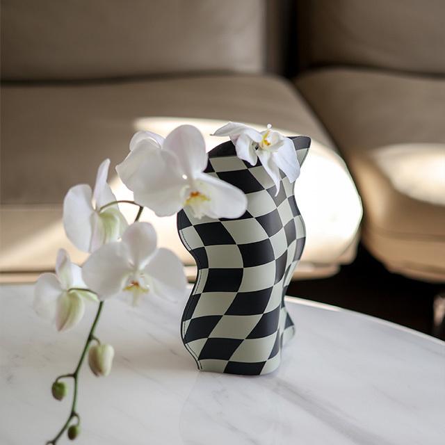 チェッカーフラッグ フェイクレザー フラワーベース カバー 花瓶 Art Of Black Flowervase Art Of Black 通販 Yahoo ショッピング