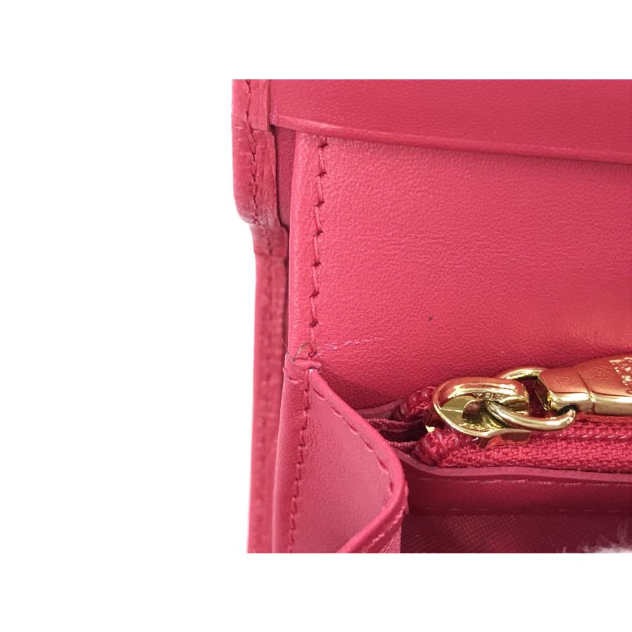 MCM チャーム付き ウォレット 折りたたみ財布 ミニ財布 3つ折り MCM チャーム付き ウォレット 折りたたみ財布 ミニ財布 3つ折り
