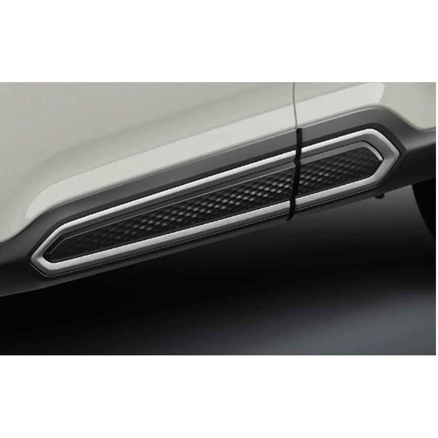 SUBARUフォレスター(SL型)X-BREAK純正ドアアンダーガーニッシュ SUBARUフォレスター(SL型)X-BREAK純正ドアアンダーガーニッシュ