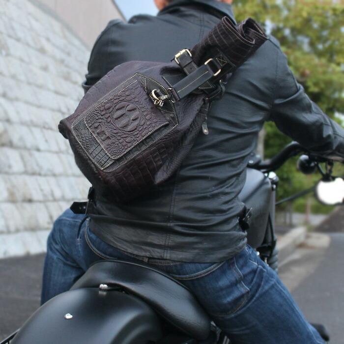 本革 ボンサック 2way リュック バックパック 型押し エンボス 本革 ボンサック 2way リュック バックパック 型押し エンボス