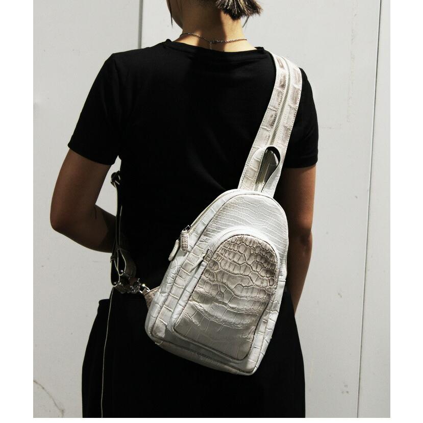 JRA公認 ナチュラルエッセンス　クロコダイルレザーホワイトリュック ヒマラヤクロコダイル ボディバッグ リュック 2way ショルダーバッグ