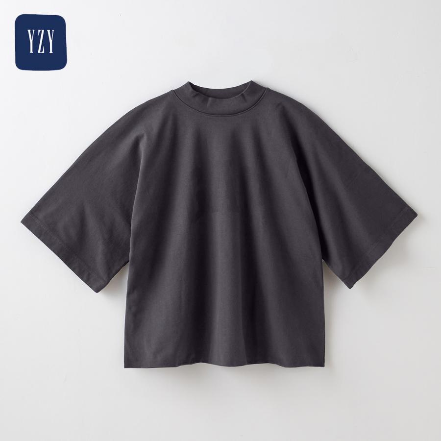YEEZY GAP × ENGINEERED BY BALENCIAGA CROP DOVE NO SEAM TEE YEEZY GAP × ENGINEERED BY BALENCIAGA CROP DOVE NO SEAM TEE