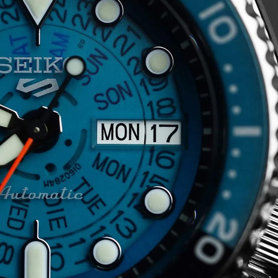 【美品】SEIKO 5スポーツ 自動巻き 100m防水 Seiko 5 Sports SEIKO セイコー5スポーツ SRPJ45K1 海外モデル
