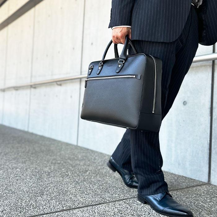 ブリーフケース ビジネスバッグ メンズ B4対応 黒 サフィアーノレザー