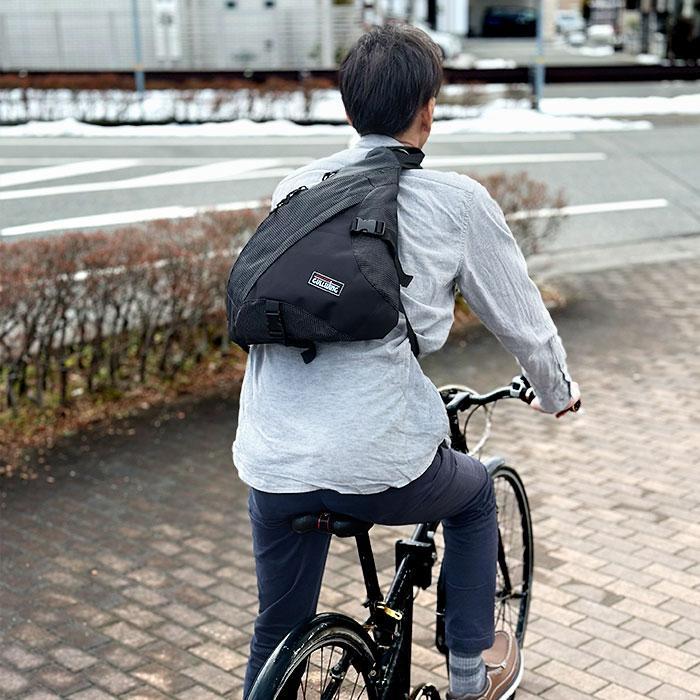 ワンショルダー リュック ボディバッグ メンズ 軽量 斜めがけ 縦型