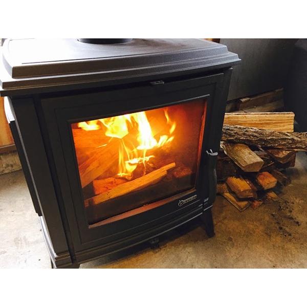 薪 山桜 約30cm 乾燥品 約15kg 広葉樹 兵庫県産 焚き火 BBQ 暖炉 ピザ