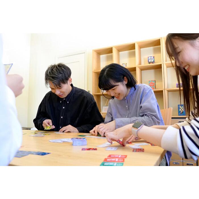 教祖爆誕 対象：13歳〜 人数：３人〜６人 プレイ時間：30分 カードゲーム ボードゲーム パーティーグッズ |  | 02