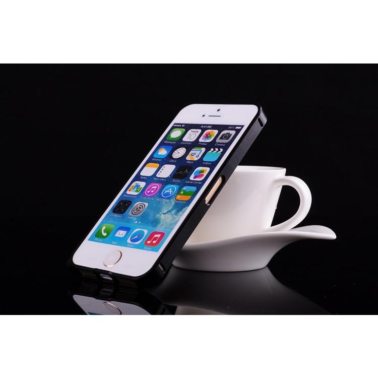 極薄ネジ止めiphone5 Iphone5s Iphonese アルミバンパー カバーハードiphone Se ケース人気 Biankuang Arunmui 通販 Yahoo ショッピング