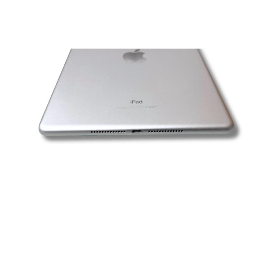 iPad 第6世代 32GB セルラーモデル シルバー SIMロック解除済み 充電