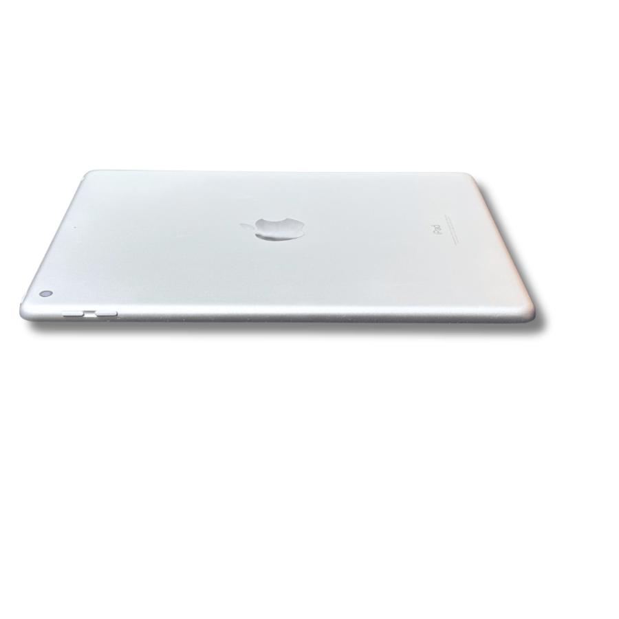 iPad 第6世代 32GB Wi-Fiモデル シルバー 充電回数3回 バッテリー100