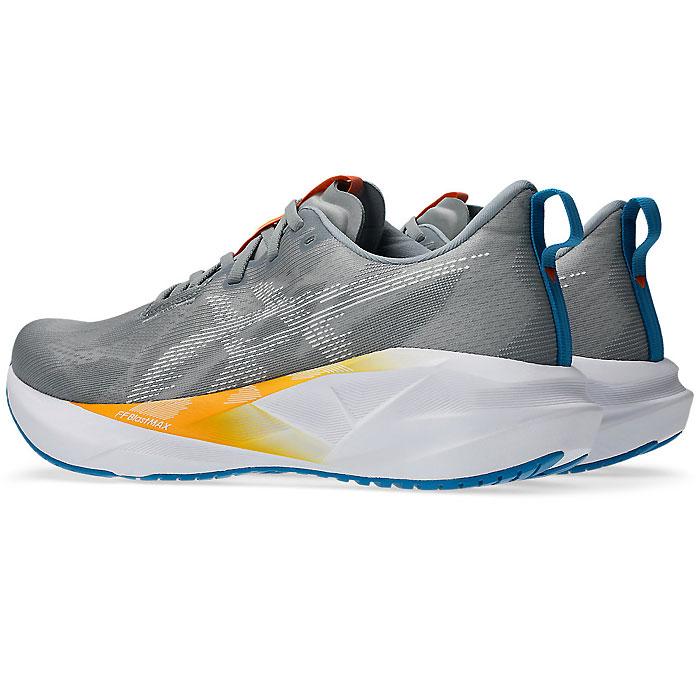 asics（アシックス）　1011B975  020　ランニングシューズ　NOVABLAST ノヴァブラスト 5 ワイド　26SSの画像
