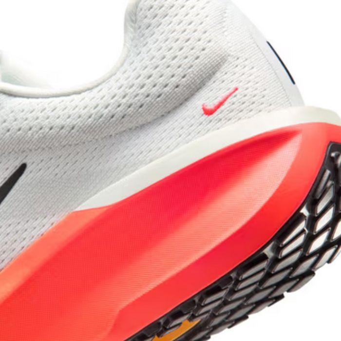ナイキ（NIKE） FJ9509  111 ランニングシューズ  メンズ  ZOOM WINFLO エア ウィンフロー 11  26SPの画像