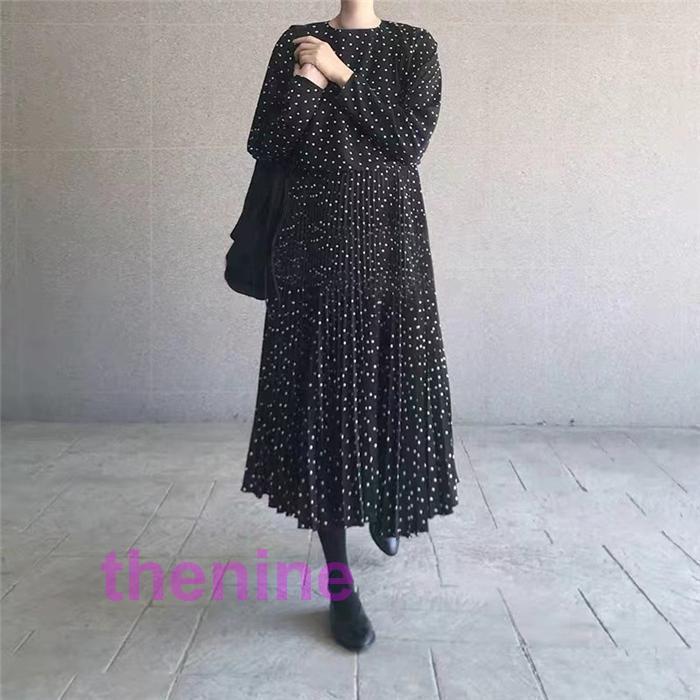 ロングワンピース 春 秋 レディース ワンピース Aライン 着痩せ ミモレ丈 きれいめ ドット柄 プリーツ 上品 大人 通勤 OL 二次会 エレガント 春コーデ 30代 40代の画像