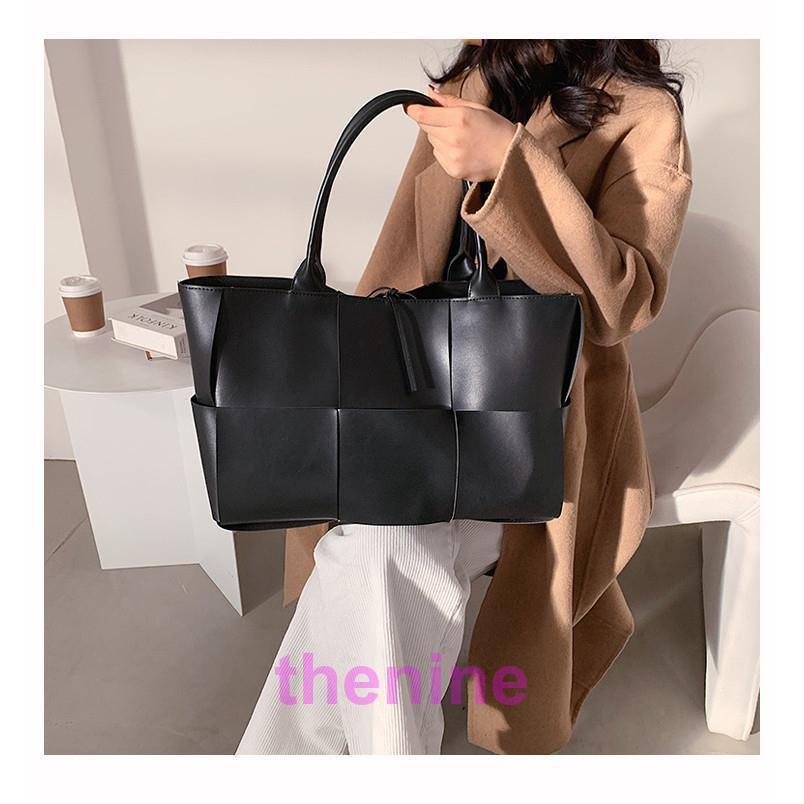 トートバッグ レディース 春夏 PU革バッグ かばん 手提げ袋 韓国風 A4
