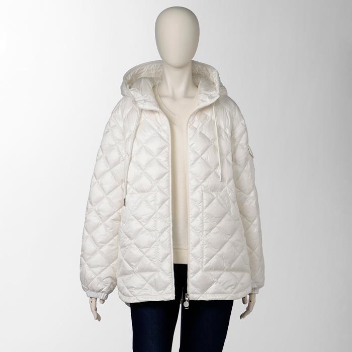 MONCLER モンクレール ライトダウン レディース キルティング MONCLER モンクレール ライトダウン レディース キルティング