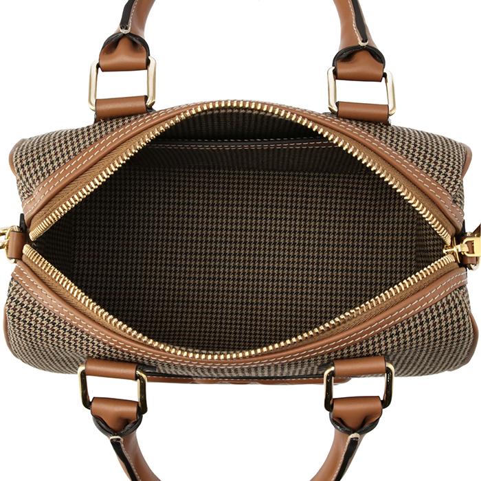 CELINE ショルダーバッグ スモール TRIOMPHE トリオンフ CELINE ショルダーバッグ スモール TRIOMPHE トリオンフ