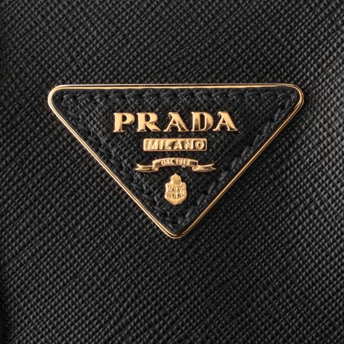 PRADA（プラダ） 【並行輸入品】 ショルダーバッグ サフィアーノ三角