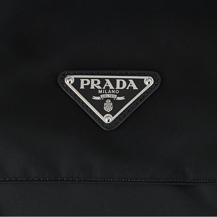 プラダ PRADA ショルダーバッグ ナイロン+レザー NEW VELA スタッズ 斜め掛け ショルダーバッグ 1BD118OBO 2BYB 967【19SS SALE】｜asafezone｜05