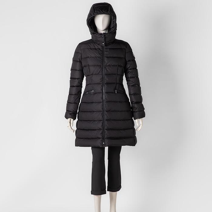 モンクレール MONCLER 大人もOK ダウンジャケット CHARPAL キッズ 12A 