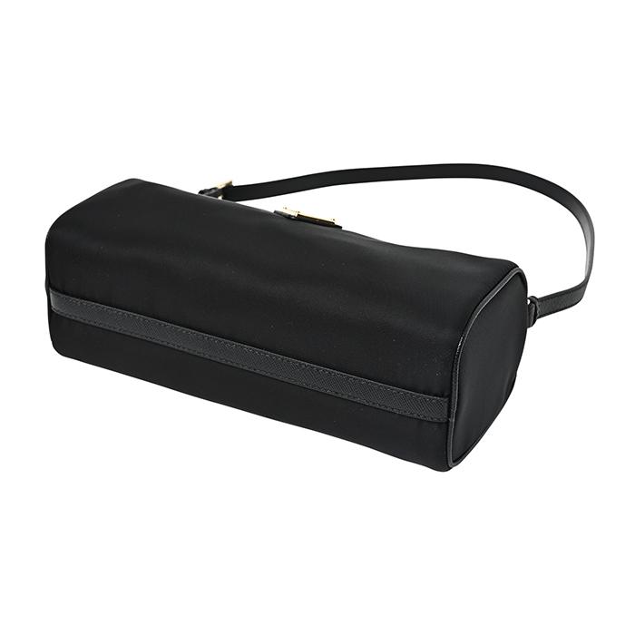 値下げ PRADA Re-Nylon ポーチ ミニバッグ 話題 PRADA◇Re-Nylon ミニバッグ ポーチ チェーンストラップ付 (PRADA
