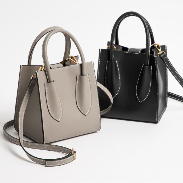 MARCO BIANCHINI マルコビアンキーニ ショルダーバッグ スムースレザー  