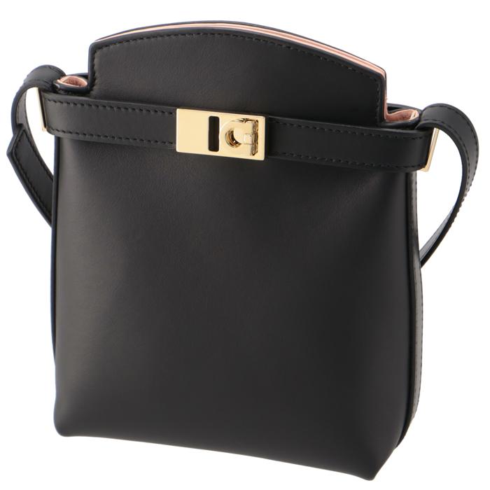 FERRAGAMO フェラガモ ショルダーバッグ ハグ スマートフォン FERRAGAMO フェラガモ ショルダーバッグ ハグ スマートフォン