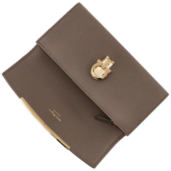 FERRAGAMO（フェラガモ） 【並行輸入品】 長財布 二つ折り ガンチーニ
