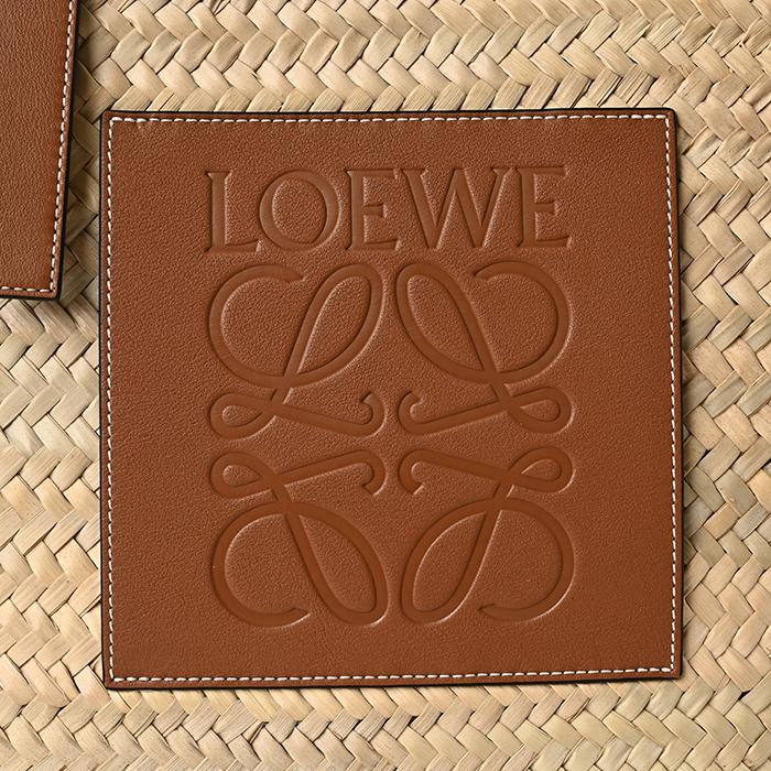 超美品　LOEWEロエベ スクエア バスケットバッグ　ラフィア　ストライプ 新品同様 LOEWEロエベ スクエア バスケットバッグ ラフィア ストライプ
