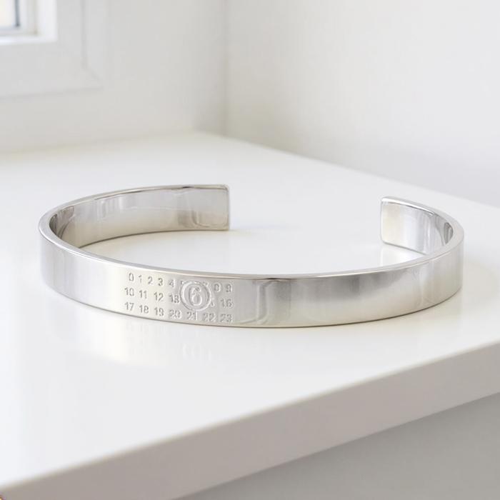 MM6 【並行輸入品】 メゾン マルジェラ MAISON MARGIELA バングル