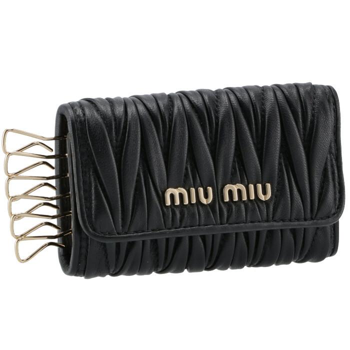 新品 ミュウミュウ MIU MIU キーケース マテラッセ ネロ | www.jarussi