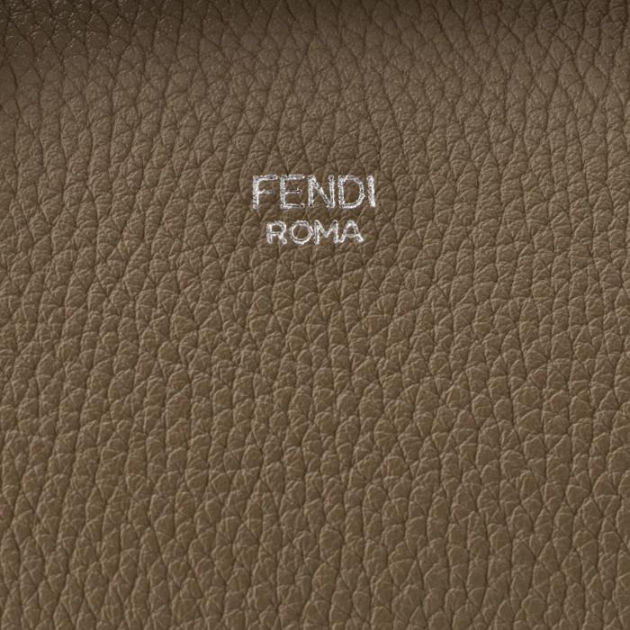 FENDI フェンディ ショルダーバッグ ミディアム BY THE WAY バイ FENDI フェンディ ショルダーバッグ ミディアム BY THE WAY バイ